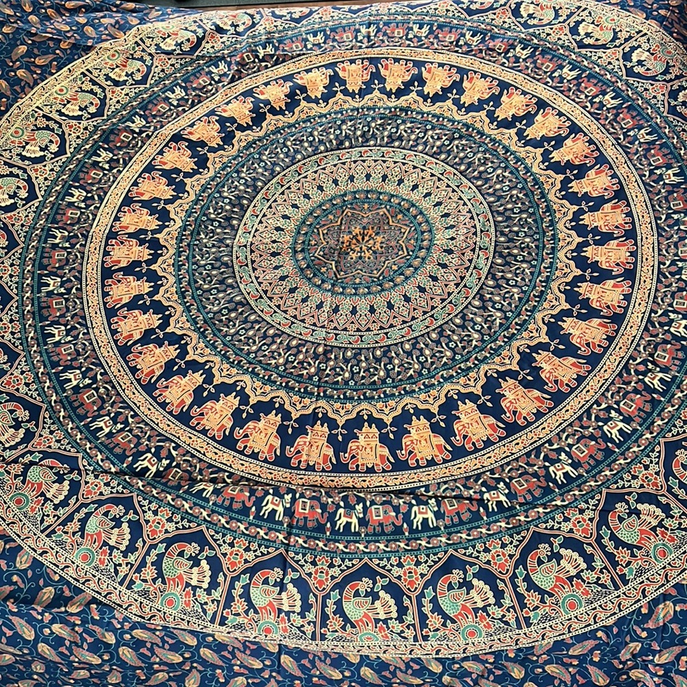 Urban Outfitters Magical Thinking Mandala Elephant 86x86 Tapestry Wall Hanging